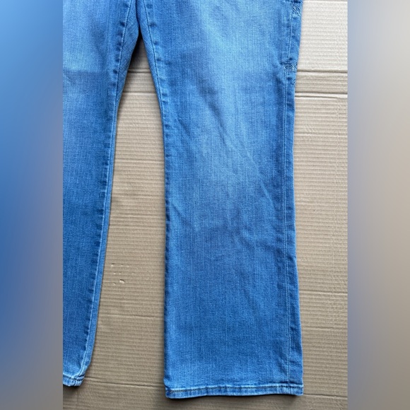 Levi's Women's Classic Bootcut Jeans Mid Rise Size 14 Side Embroidered - Picture 4 of 13